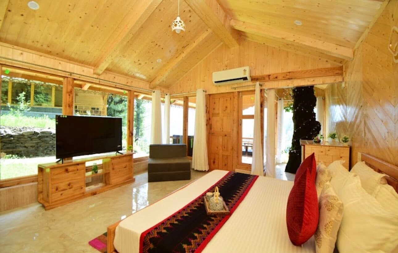 Wooden-interior room at Lato The Hut, Chauhan Palace